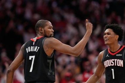 app下载-杜兰特魔咒？火箭3连败，战绩已经被失去杜兰特的太阳反超了